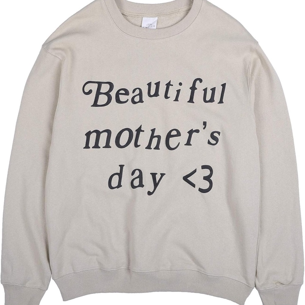 Sweatshirt with Mother’s Day Graphic Print